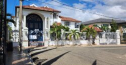 CASA EN CERRO ALTO