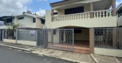 CASA DE DOS NIVELES